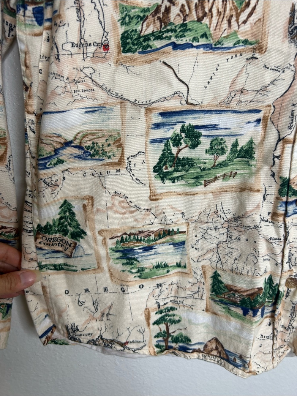 Pendleton 100% Cotton Oregon Coast Novelty Print Button Down Long Sleeve Top - Picture 12 of 16